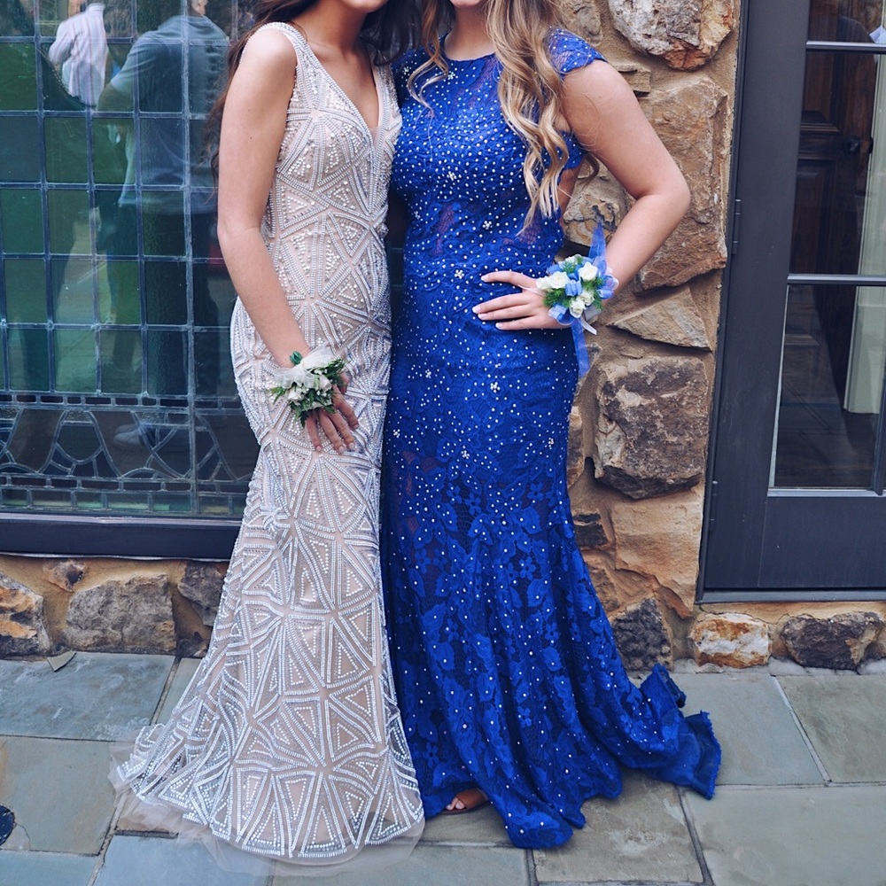Prom dress